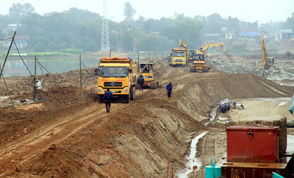 Thi công cầu đường bộ – Kết nối hạ tầng, thúc đẩy phát triển vùng